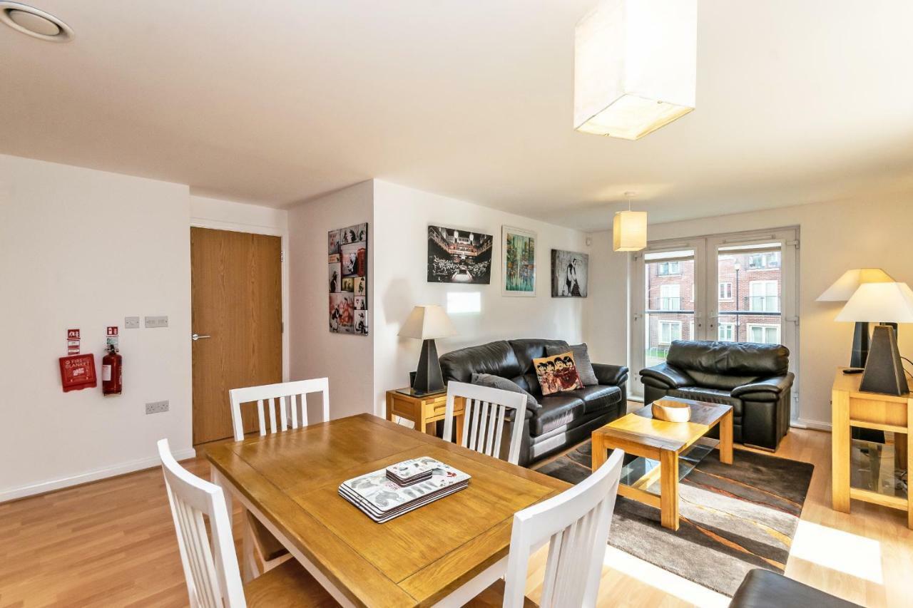 Racecourse Serviced Apartments Chester Eksteriør bilde