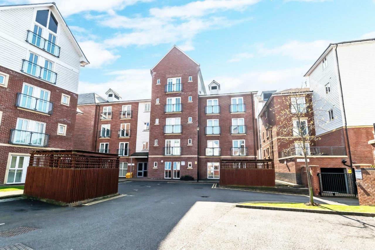 Racecourse Serviced Apartments Chester Eksteriør bilde